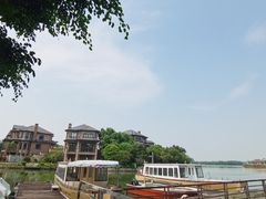 -迪茵湖田家舍生态农场