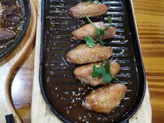 -老东镇啤酒屋海鲜加工·蒸汽海鲜·海鲜烧烤(台东店)