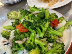 -鹤睦鱼生·啫啫煲·海鲜(保利百合店)