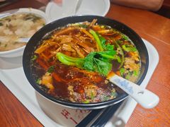 -汪一挑馄饨(老街店)