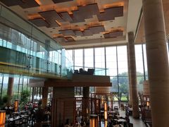 -松山湖凯悦酒店·Café自助餐厅·周末火舞秀表演