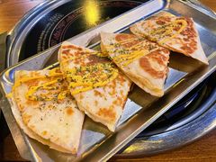 烤肉泡菜馅饼-包装马车·韩国料理·포장마차