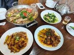 -李东农庄(中南百草园地标店)