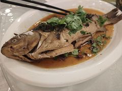 -乌苏沂疆大酒店