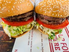 -The Habit Burger Grill 哈比特汉堡(复兴soho店)