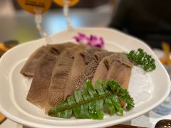 新西兰毛肚-巴奴毛肚火锅(大剧院店)