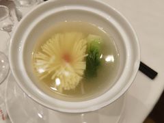 -食为先庐畔渔歌(合作化路店)
