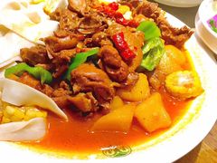 沙湾大盘鸡-塔哈尔·新疆盛宴(城西银泰店)