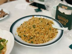 海胆炒饭-五谷芳乳鸽王(海景店)