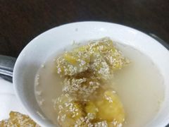 -金卯白肉罩火烧