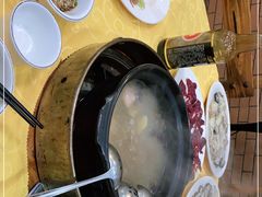 -濠轩阁特色生蚝火锅(水湾路店)