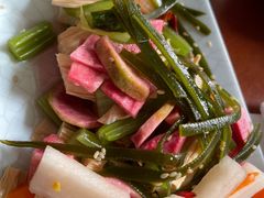 -忆乡情铁锅炖鱼饭店(延庆店)