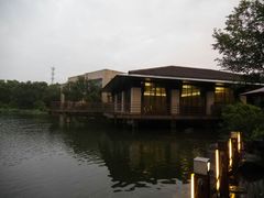 -上海怡沁园度假酒店