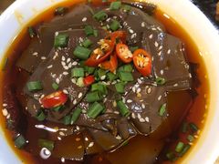冒鸭血-嗜辣吃客