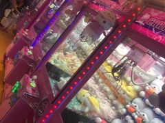 -爱玩嘉年华(龙湖杭州金沙天街店)