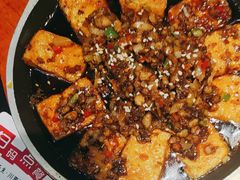 -川流不息·地道川菜·小龙虾(松东路店)