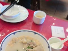 -侬佳蒸菜馆(听潮店)