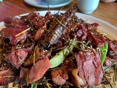 -茅台镇网红溶洞餐厅·茅帮菜馆