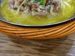 -汇吃汇喝美食街(上海建发浦悦荟广场店)