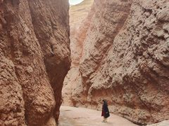 -天山神秘大峡谷