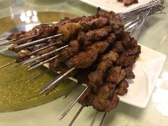 烤羊肉串-那达慕蒙古风味酒楼