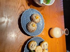 -鑫震源·苏式大虾生煎(山塘街店)