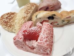 -奈雪的茶(湖滨银泰in77C区PRO店)