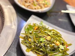 -老刘生态大鱼坊铁锅炖鱼(赛马场店)