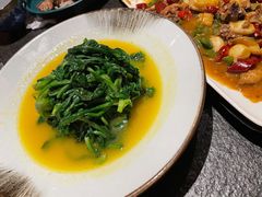 小米浸时蔬-丝路金桃·新疆菜(徐汇店)