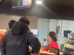 -麦当劳(燕顺路店)
