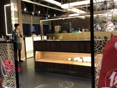 -捞王锅物料理(上海世茂广场店)