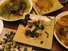 -萨宁音登锡伯风味餐厅(一楼店)