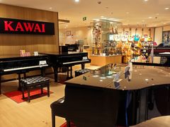 -柏斯音乐艺术中心·钢琴·吉他(上音店)