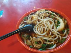 -花溪王牛肉粉(汕头店)