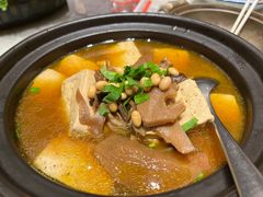 -泓历皇朝酒店(东亭店)