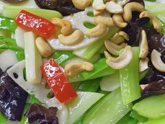 -粤盛海鲜平价店(洛溪食街店)