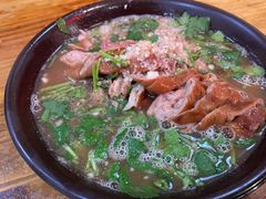 -六爷门框百年卤煮