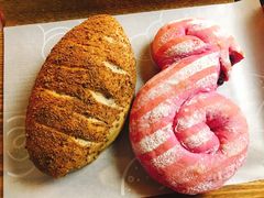 火龙果蓝莓乳酪包-LELECHA乐乐茶(上海五角场万达广场店)