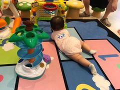 -水孩子国际儿童游泳早教中心(吾悦旗舰中心)