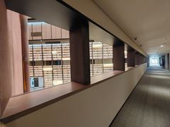 -上海虹桥中心爱琴海亚朵S酒店