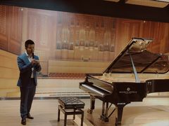 -柏斯音乐艺术中心·钢琴·吉他(上音店)