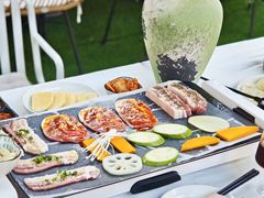 -柠檬花院烤肉·会议团建·聚会·求婚(三圣乡店)