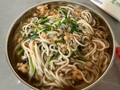 -正宗杨记普洱酸醋米线(总店)