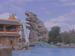 -七彩云南欢乐世界