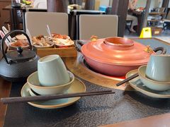 -菌自由丨野生菌火锅特色庭院餐厅(丽江古城店)
