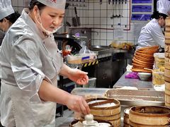 -馋三尺蟹粉小笼(人民广场店)