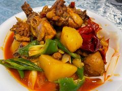 新疆大盘鸡-巴扎美食·新疆菜·西域歌舞表演餐厅(新疆大厦店)