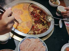-沸炉重庆老火锅(军事博物馆店)