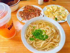 -正宗胖子抻面馆(岭东路店)