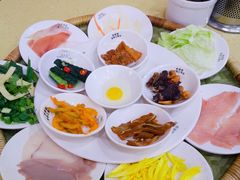 -桥香园云南过桥米线(金马碧鸡店)